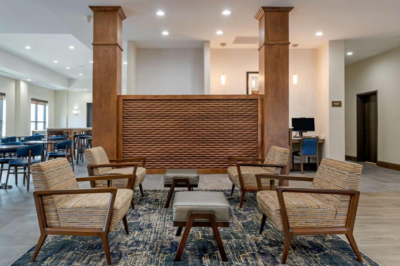 Comfort Suites Падака Экстерьер фото
