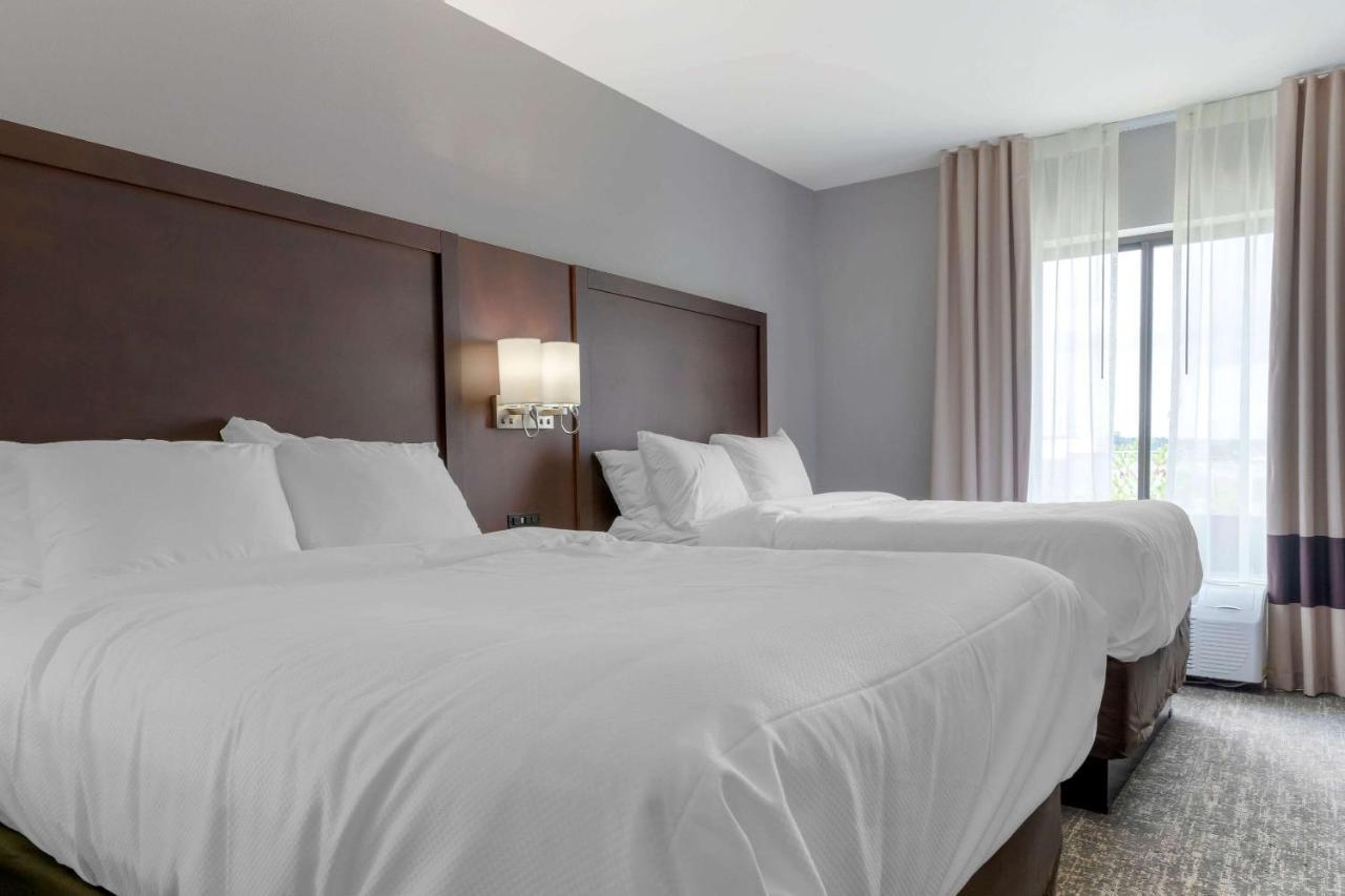 Comfort Suites Падака Экстерьер фото